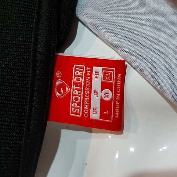 Ladies Golf-Sport Shirt Size L Black - Picture 6 of 6